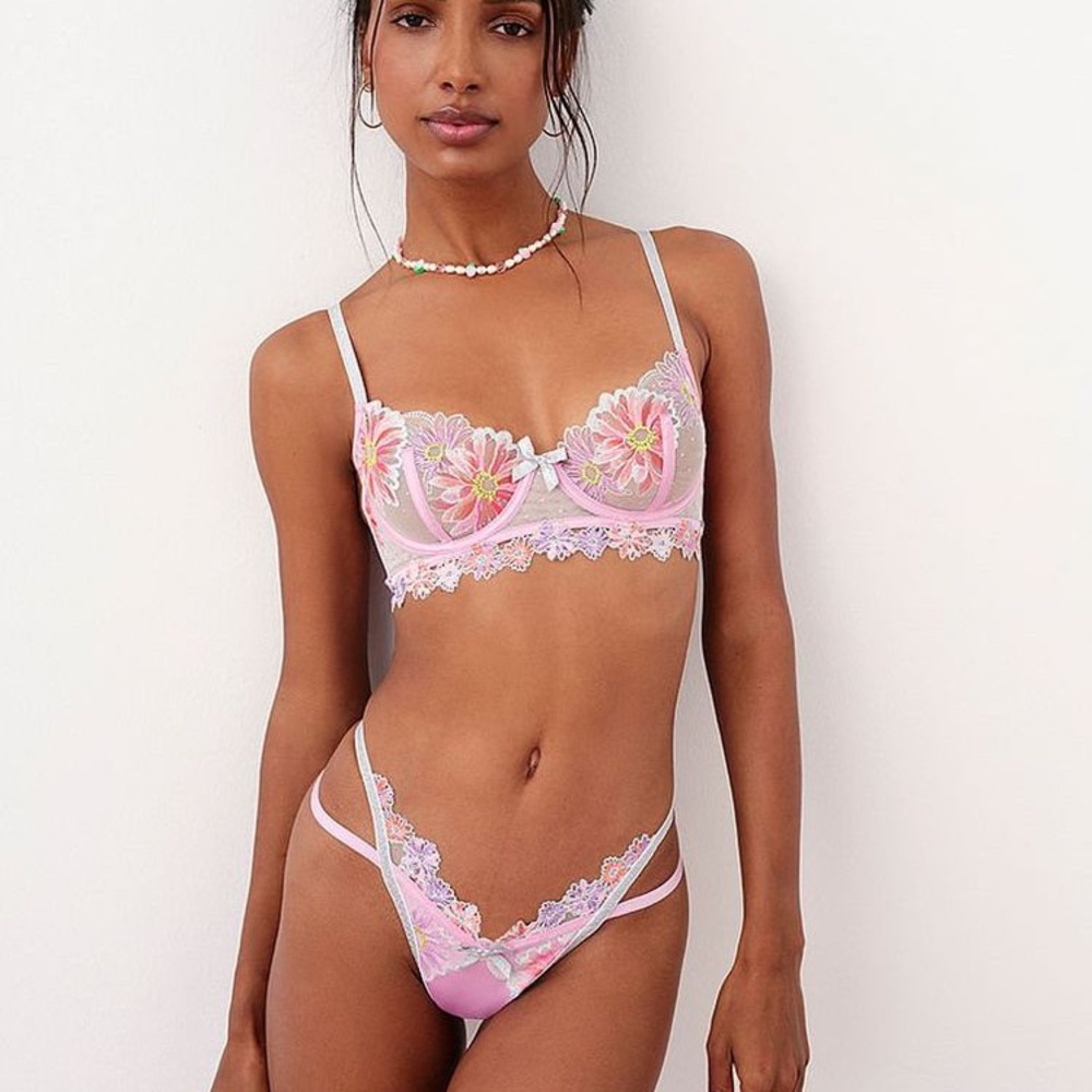 Aster Embroidery Underwire Bra and Thong Panty Set